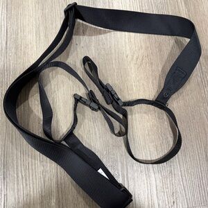 lululemon athletica Black VR Headset Strap